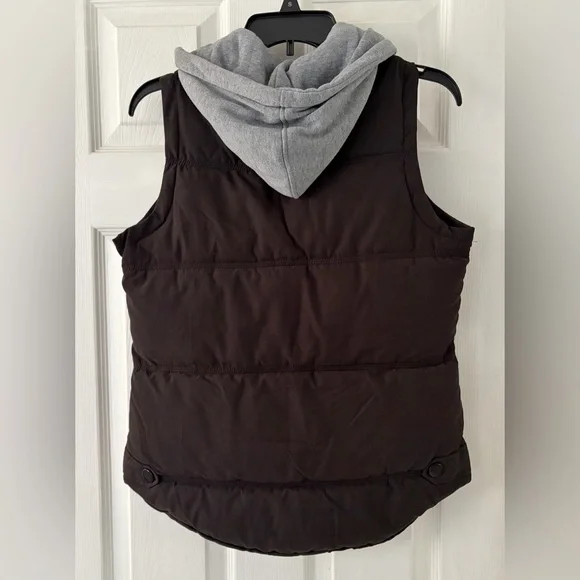 MSK Women's Black Hooded Vest - Picture 4 of 4